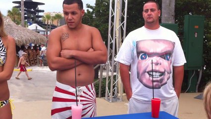 Une nana fait un malaise dans un concours d'alcool !
