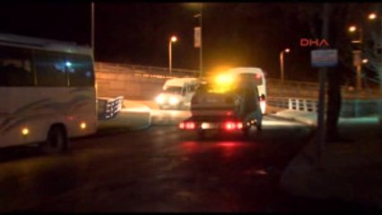 Gaziosmanpaşa'da "Dur" Ihtarına Uymayan Şüphelilerle Polis Arasında Çatışma: 1 Ölü, 1 Yaralı