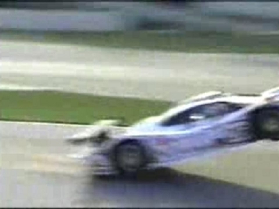 Porsche GT1 Crash Le Mans