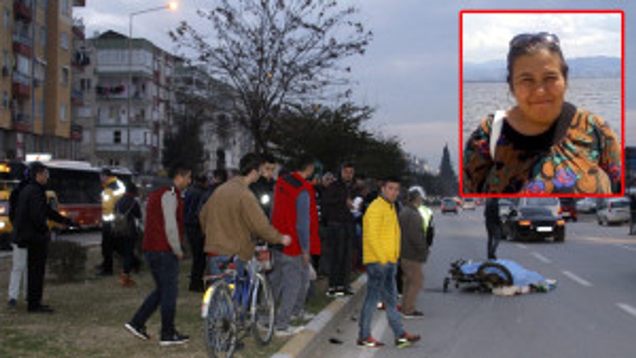 Otobüsten İnen Kadın, Motosikletin Çarpmasıyla Hayatını Kaybetti