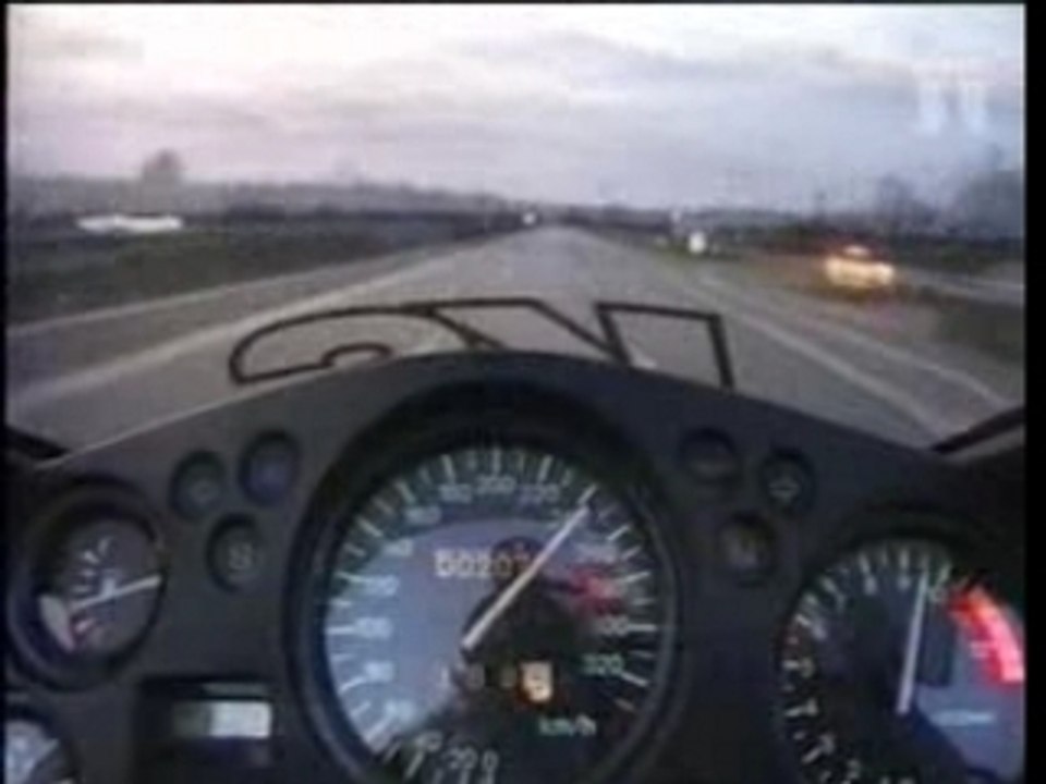 300km/h moto