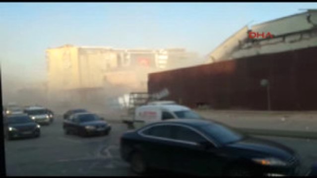 Beyoğlu'nda 3 Katlı Binada Çökme