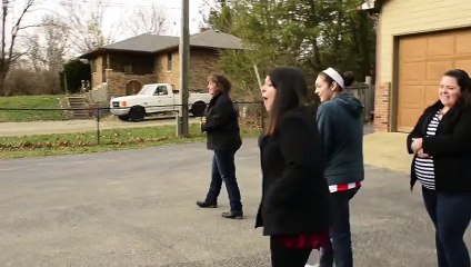 Victime de kidnapping, ce chien retrouve sa famille 5 ans après... Un moment unique et puissant !