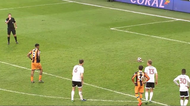 INACREDITÁVEL!! JOGADOR PERDE DOIS PÊNALTIS SEGUIDOS