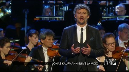 Jonas Kaufmann élève la voix