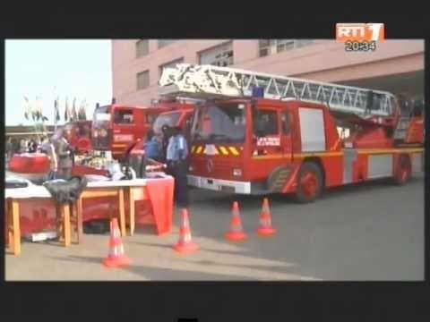 Le Président de la république fais des dons aux brigades de sapeurs pompiers