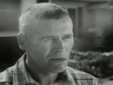 pub - Marlboro Cigarettes