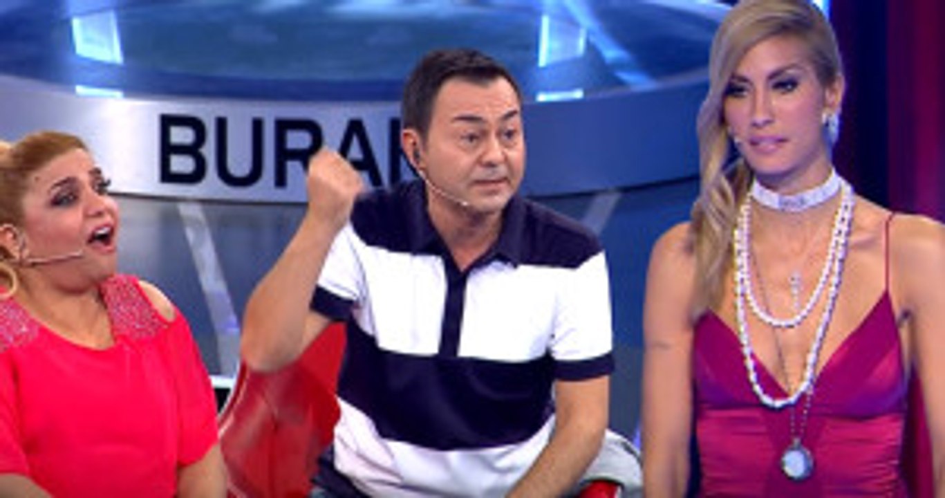 Serdar Ortaç, Rock Müzik Dinleyenlere Saydırdı; Çağla Şikel Susturmaya Çalıştı