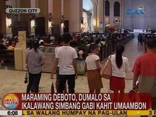 UB: Maraming deboto, dumalo sa ika-2 Simbang Gabi sa Sto. Domingo Church kahit umaambon