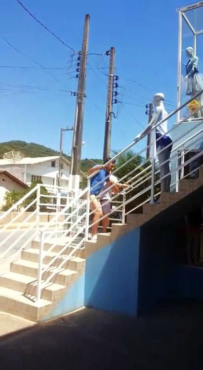 Chama A Puliciaaa!!!