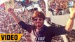 Shah Rukh Khan DANCES With Fans In Pune | Raees | LehrenTV