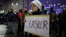 تصویب طرح عدم پیگیری قضایی سیاستمداران فاسد در رومانی مردم را به خیابانها کشاند