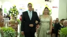 Brezilya'da Düğün Basan Saldırgan Üç Davetliyi Vurdu