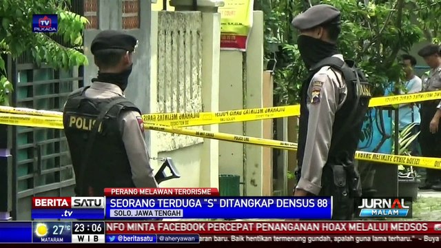 Densus Tangkap Terduga Teroris di Solo
