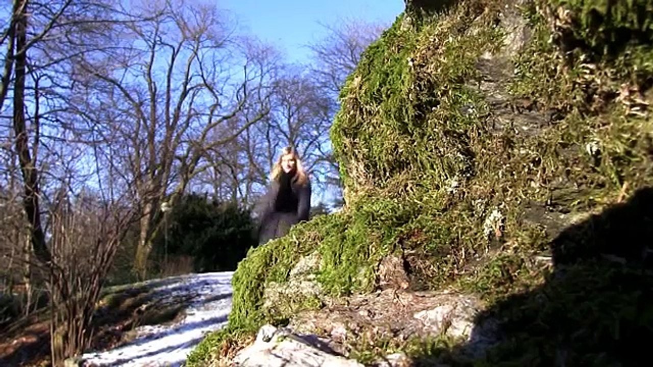 Clothes to Wear in Winter! Business Formal, Casual Cute Winter Outfits (OOTD). In Bergen, Norway.