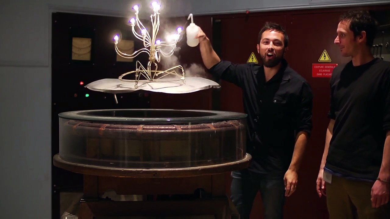 Electromagnetic Levitation Quadcopter