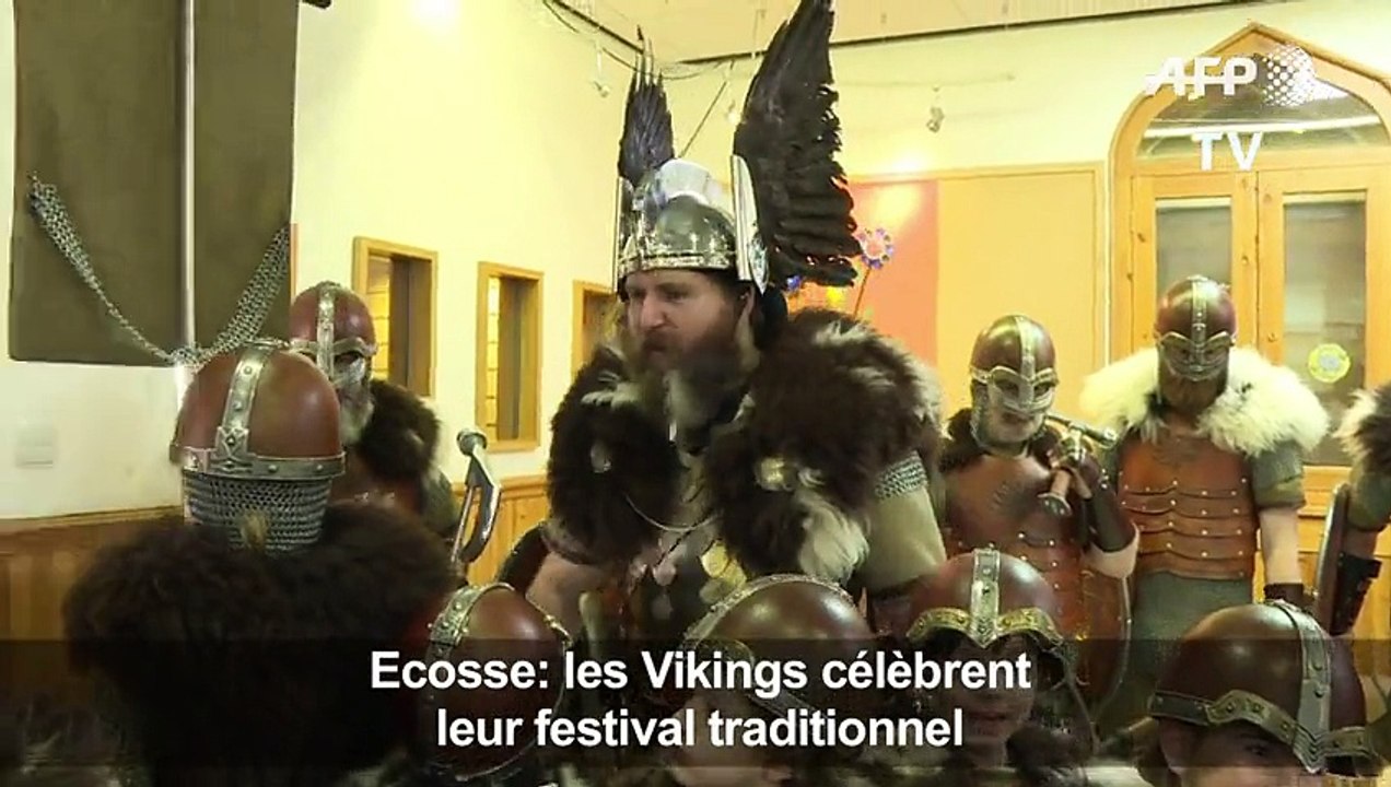 Ecosse: les Vikings célèbrent leur traditionnel festival