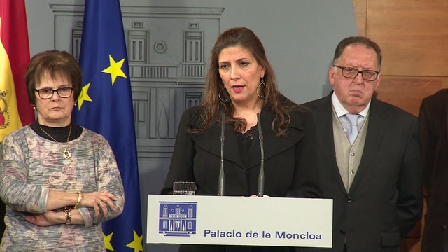 Rajoy se compromete con los familiares del Yak 42