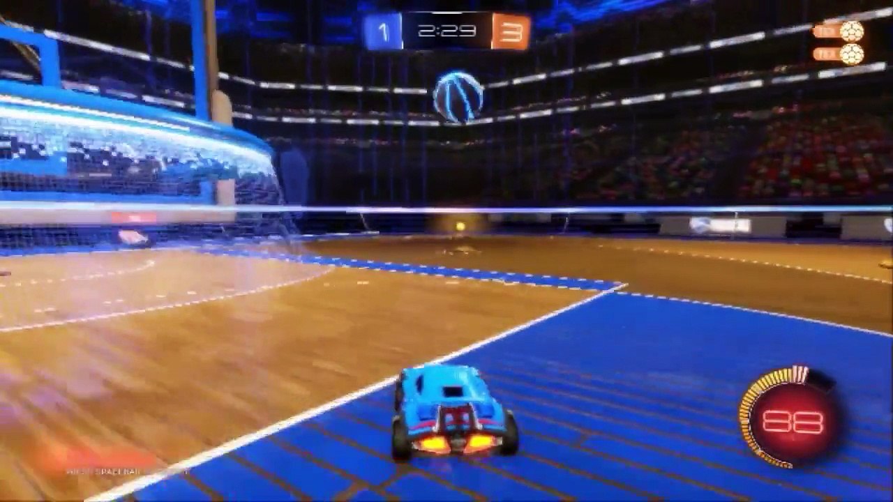 Rocket League estou melhorando no modo basquete
