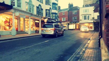 Vlog in Marlborough UK/ Vlog em Marlborough Reino Unido.