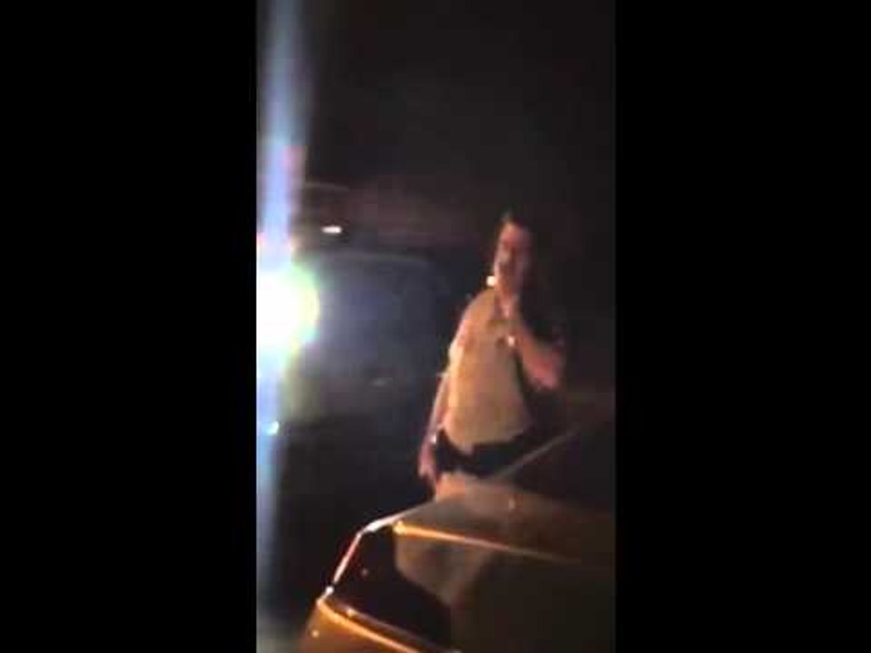 Cop Mistakes Couple with Baby for a 'Robber' - So He Detains and Assaults Them