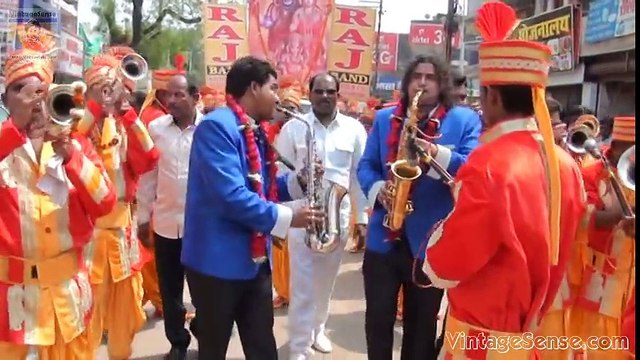 Brass Band Instrumental Woh Jab Yaad Aaye Bahut Yaad Aaye Paarasmani 1963 Laxmikant Pyarelal Rafi Lata Asad Bhopali