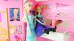 Frozen Elsa and Anna Dolls Barbie Closet Sit Barbie Clothes Disney Princess PART 2