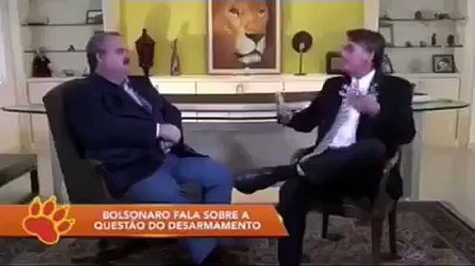 GILBERTO BARROS E BOLSONARO FALAM SOBRE O DESARMAMENTO