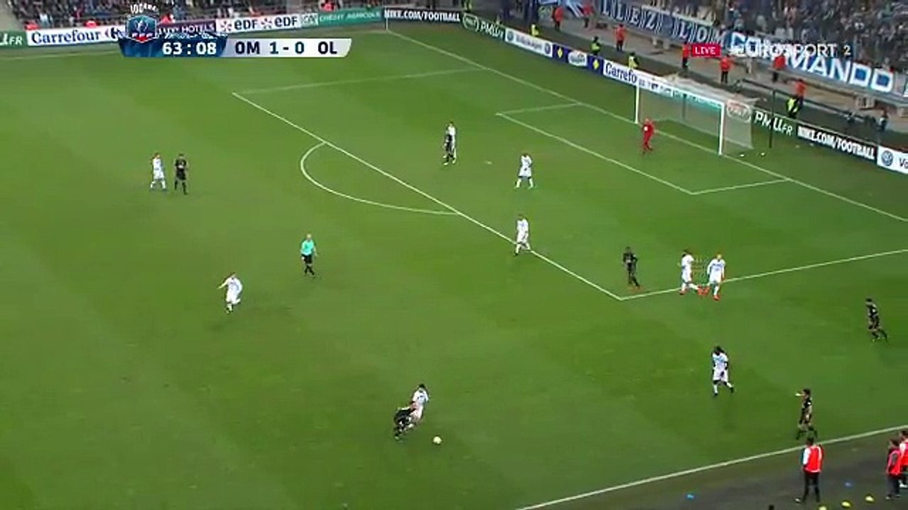 Tolisso chambre les supporters marseillais après avoir égalisé pour l'OL !