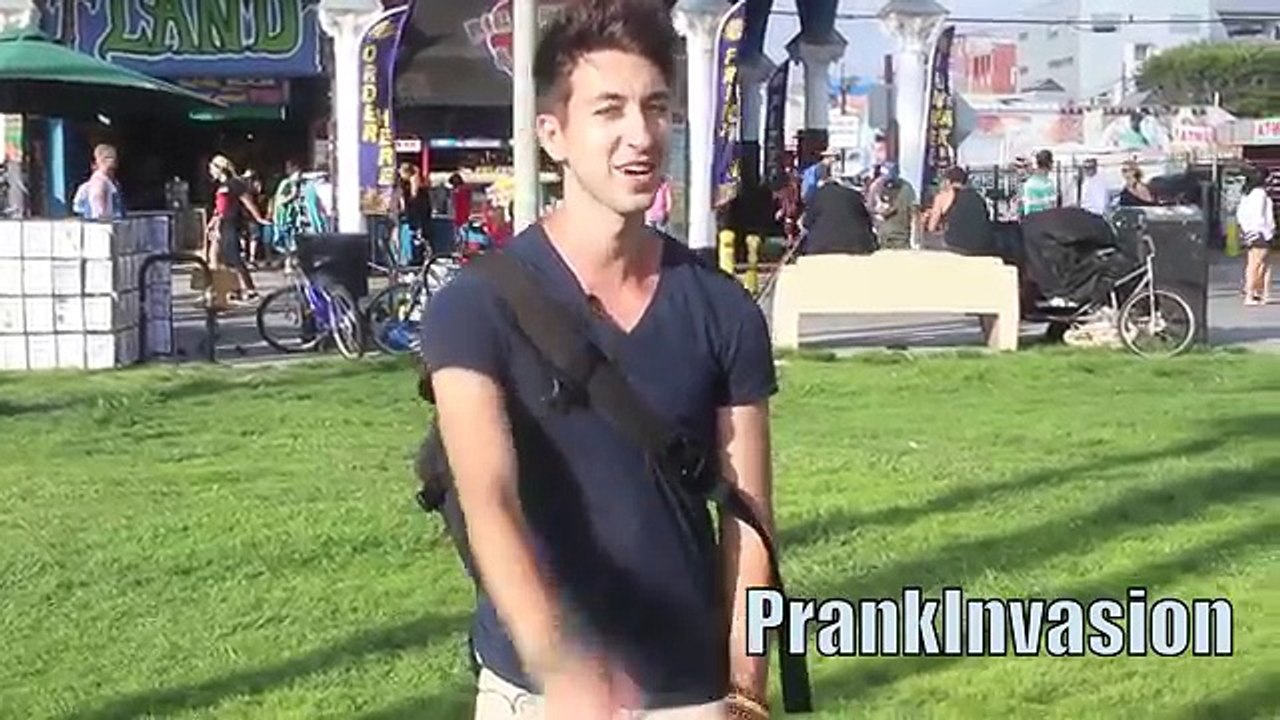prankinvasion Comment embrasser une fille en moins de 5 secondes13