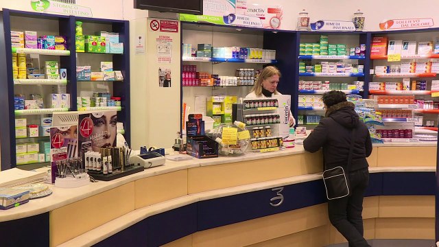 Italy's military 'narcos' cook up cannabis cures