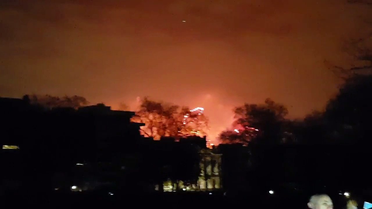 Vlog 2 - Goodbye 2016 & Welcome 2017 (New Year's Eve And New Year's Fireworks From Central London)