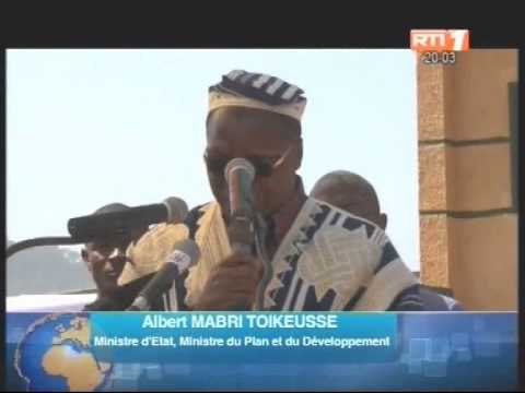 Inauguration de la centrale d'alimentation en eau potable de la région à Man par le premier ministre