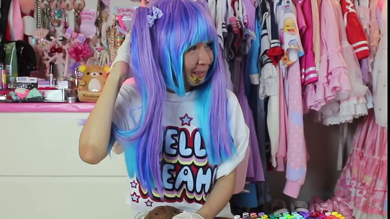 Draw  Visar hur jag ritar manga  Mig, halvnaken + vem youtuber på 1 minut