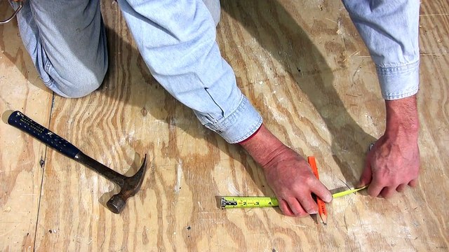How to Use a Tape Measure