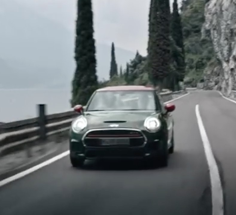 VÍDEO: ¡Sube los altavoces! Un Mini John Cooper...