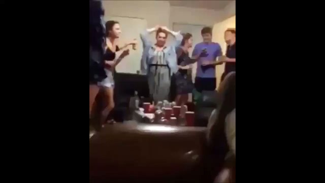 On a tous un pote qui gache tout en soirée