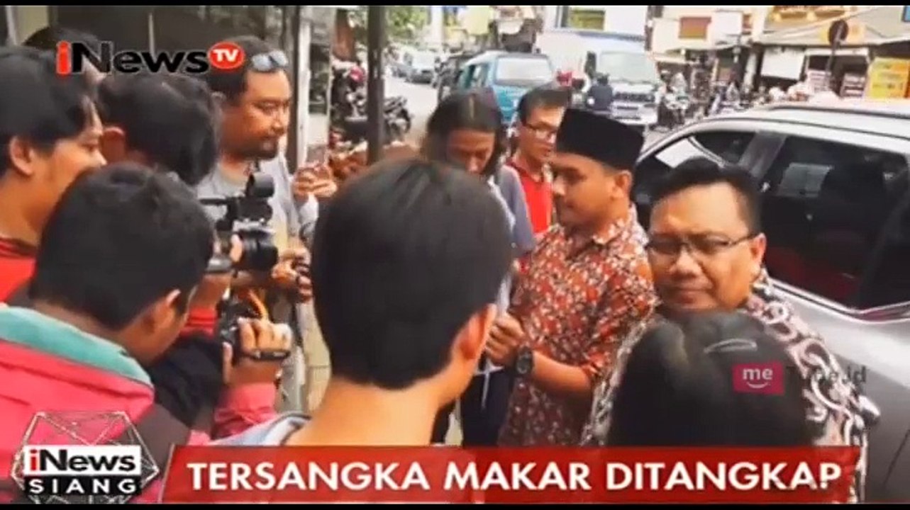 Firza Husein Ditangkap Polisi