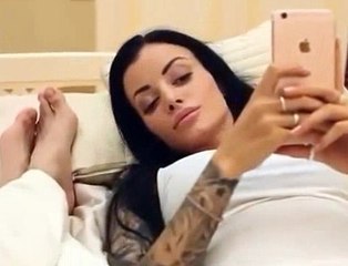 Si e kap gruaja burrin duke e tradhtuar - shume interesante