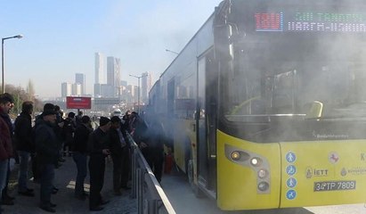 İETT otobüsünde panik: Bir anda duman kapladı