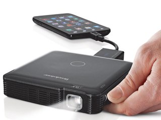 in 3 min make your  smartphone projector