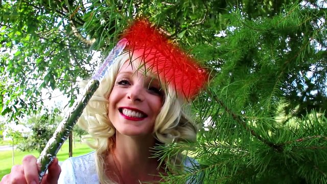 Spiderman & Frozen Elsa PRINGLES CHALLENGE! w/ Maleficent Joker Spidergirl TOYS! Superhero