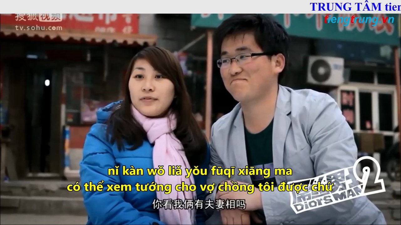 2 vợ chồng đi xem bói