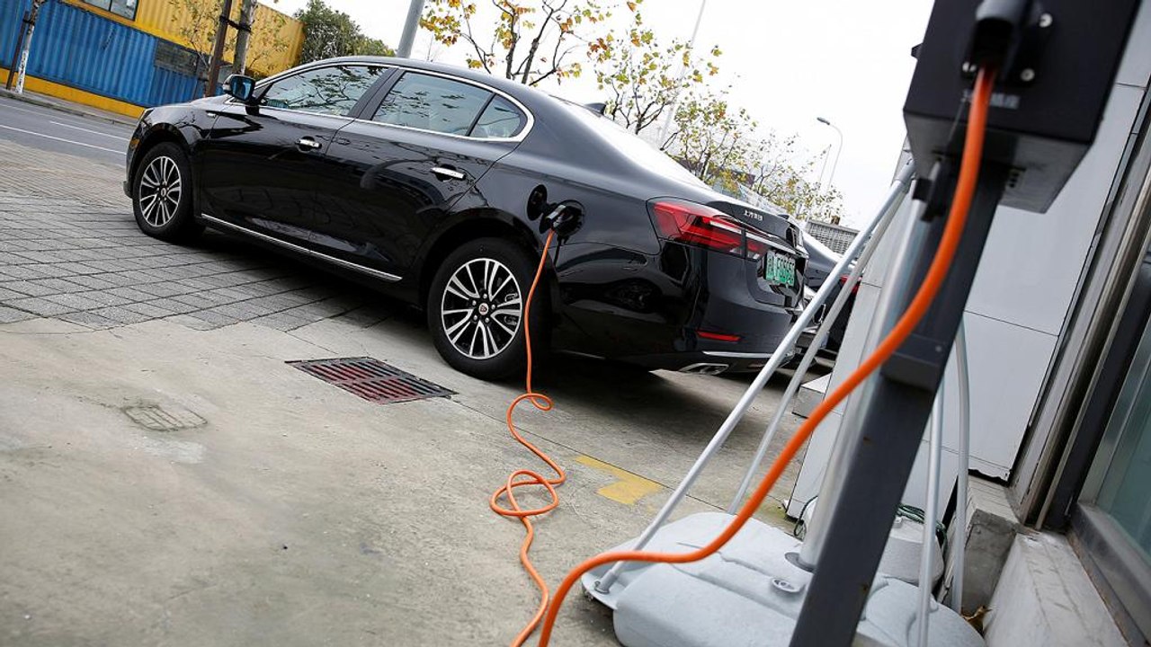 В странах Европы растут продажи "зеленых" авто