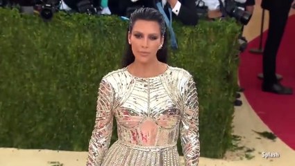 Beyoncé Pregnant With TWINS — See The First Photo Of Her Bare Belly!