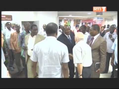 Visite des sites où se tiendra la conférence sur le cacao et arrivée du ministre camérounais de l'agriculture