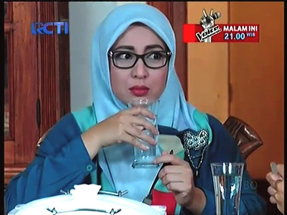 Scene Mondy AJ237238