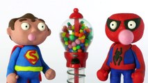 Spiderman vs Superman Bubble Gum Challenge! Gumball machine stop motion Play doh
