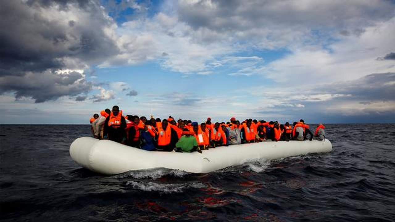 Europe's migrant crisis, Japan's economic outlook