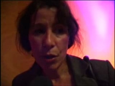 Fadela Amara: Sarkozy ne m'a pas demandé de changer